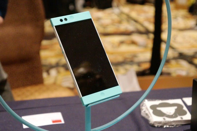 是先推GSM通訊版本 Nextbit「Robin」確定2/16上市這篇文章的首圖