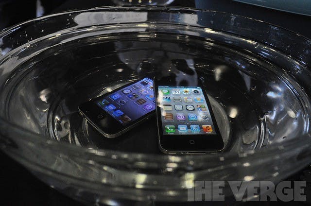 是神奇的防水塗料商 HzO 在 MWC 讓電子產品輕鬆防水這篇文章的首圖