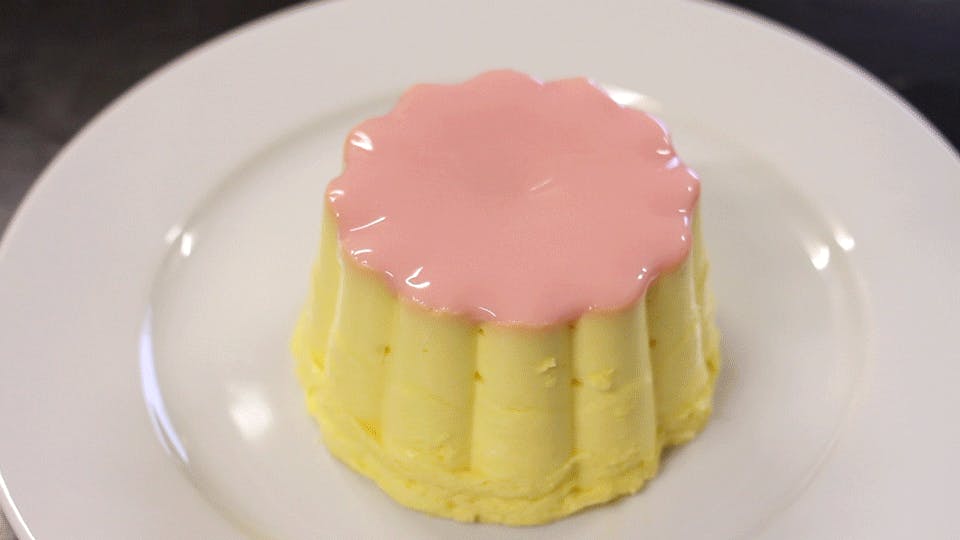 是超級紓壓 Gif 小短片,Mar Cuervo 的擠壓點心藝術這篇文章的首圖