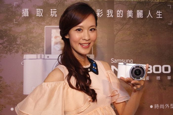是分別主打 4K 錄影與女性市場,三星發表 NX500 與 NX3300 兩款可換鏡頭相機這篇文章的首圖