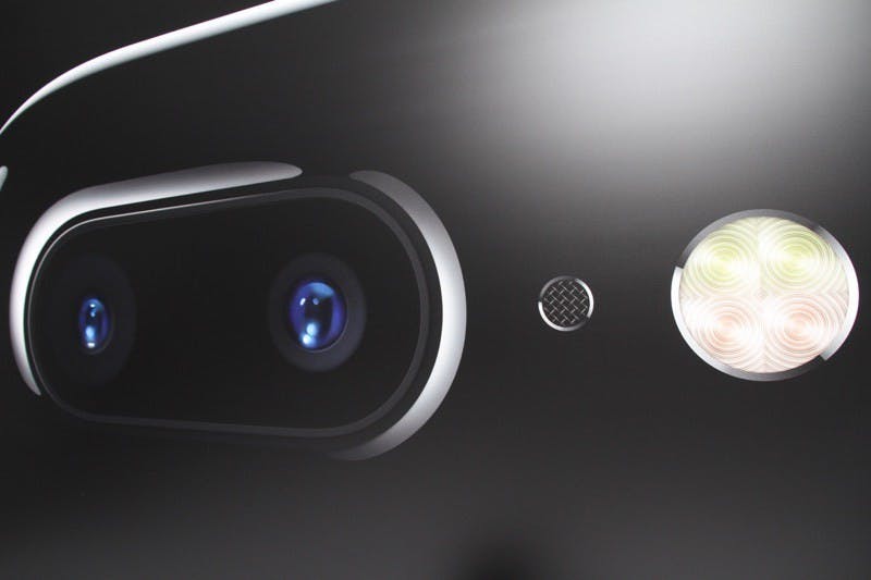 是明年推出的新款iPhone 仍僅大尺寸機種搭載雙主鏡頭這篇文章的首圖
