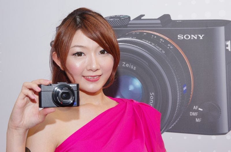 是RX 產品線大受市場歡迎, Sony 確認還會追加 RX 系列機型這篇文章的首圖