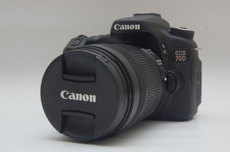 是Canon 開創 Live View 對焦里程碑的第一步, Canon EOS 70D 動手玩這篇文章的首圖