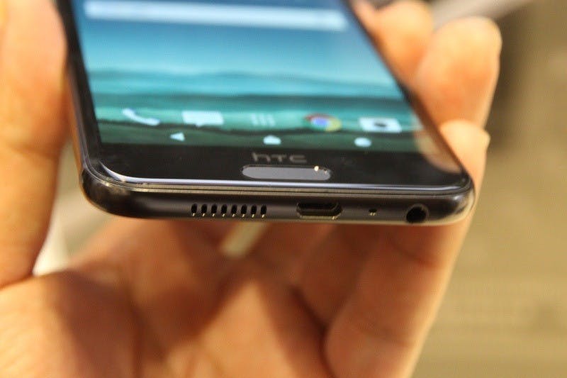 是HTC代工Nexus新機 型號各為T50、T55這篇文章的首圖