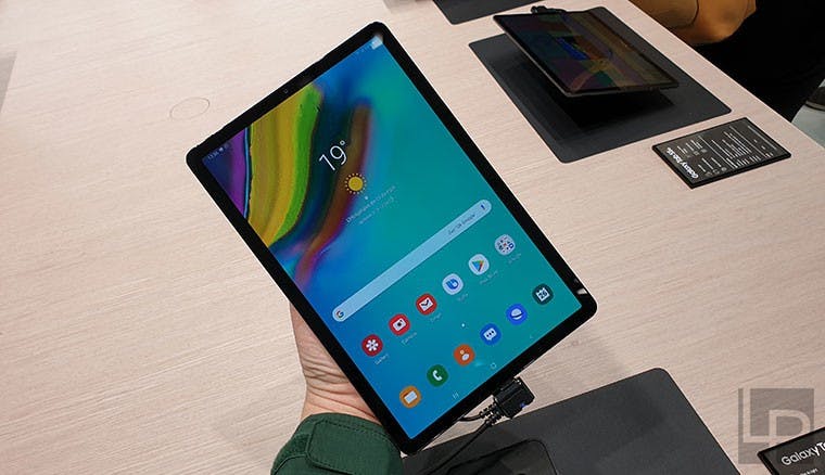 是三星Galaxy Tab S5e與Galaxy Book 2動手玩這篇文章的首圖