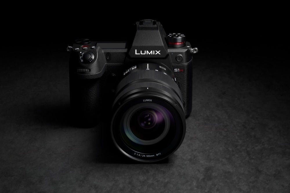 是Panasonic公布可拍攝6K畫質影片的Lumix S1H具體細節,9月底上市這篇文章的首圖