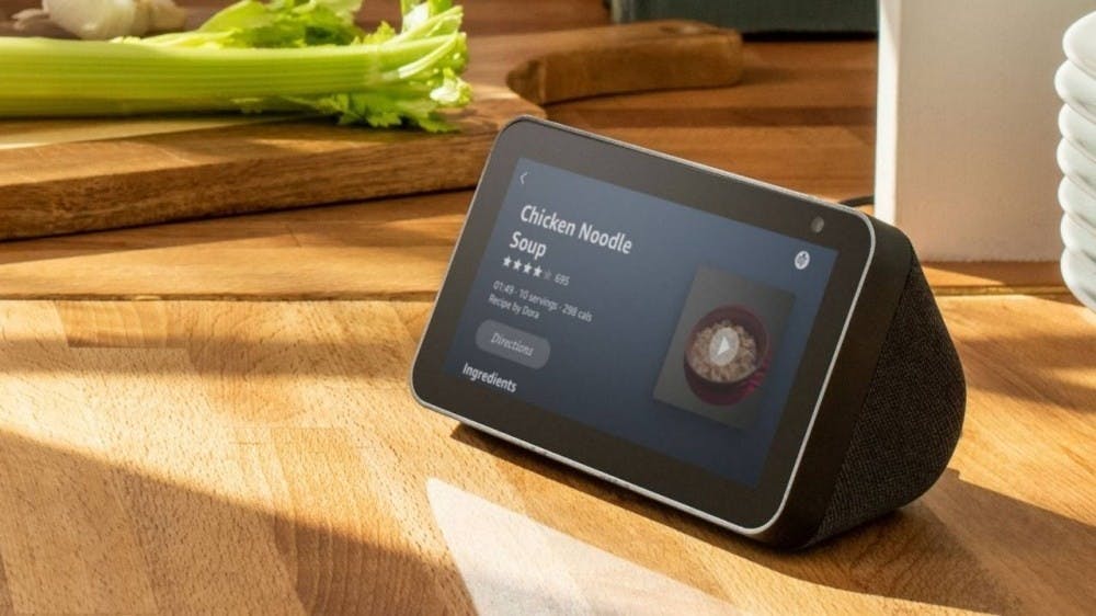 是亞馬遜推出小尺寸Echo Show 5,加入全新隱私設計、更多Alexa應用功能這篇文章的首圖