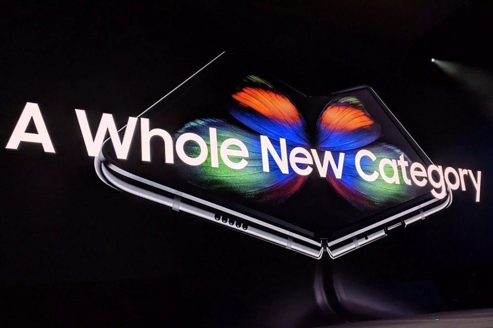 是三星:Galaxy Fold鎖定技術展示導向,未來將結合時尚等元素宣傳這篇文章的首圖
