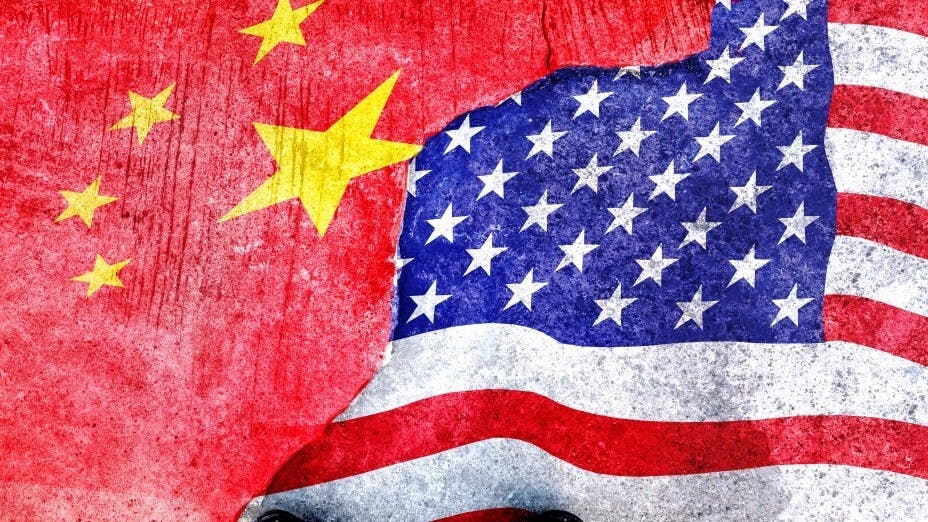 作者認為，如何避免冷戰熱打，成為美國最大的挑戰。（Shutterstock）