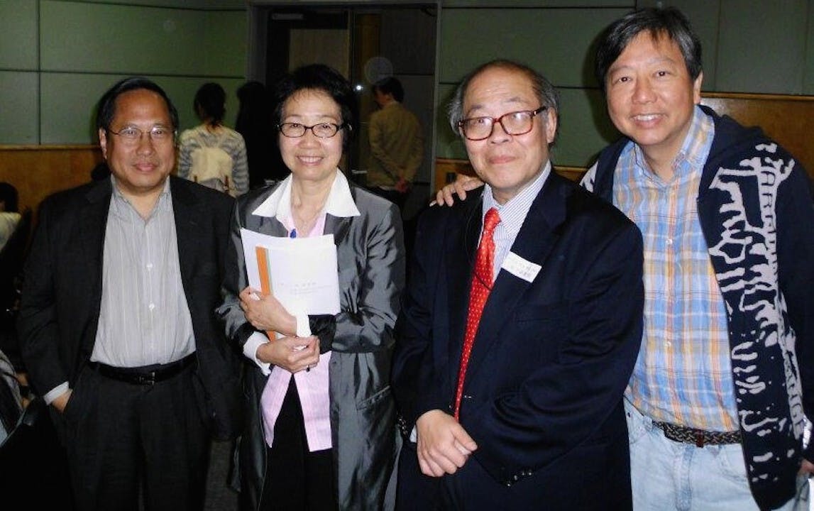 左起：何俊仁、陳婉嫻、陳明銶、李卓人。（作者提供）