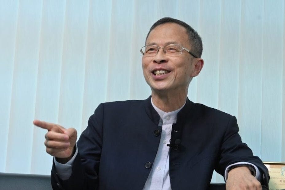 假如今天這一刻曾鈺成要當特首了，將怎麼帶領香港重新出發呢？（灼見名家圖片）