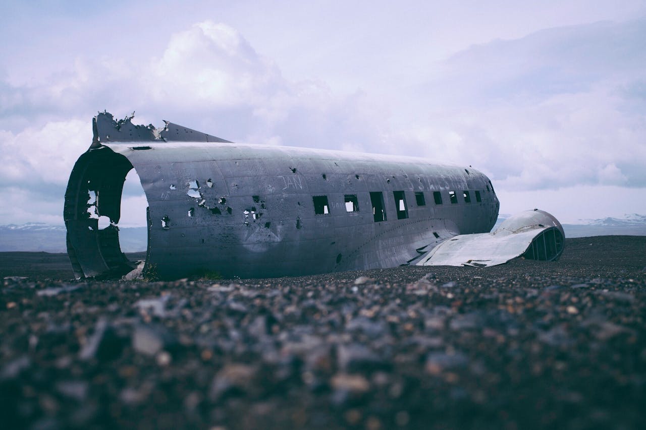 坐在飛機上，我才真正感受到生命的脆弱、無助與不由自主。（Pixabay）