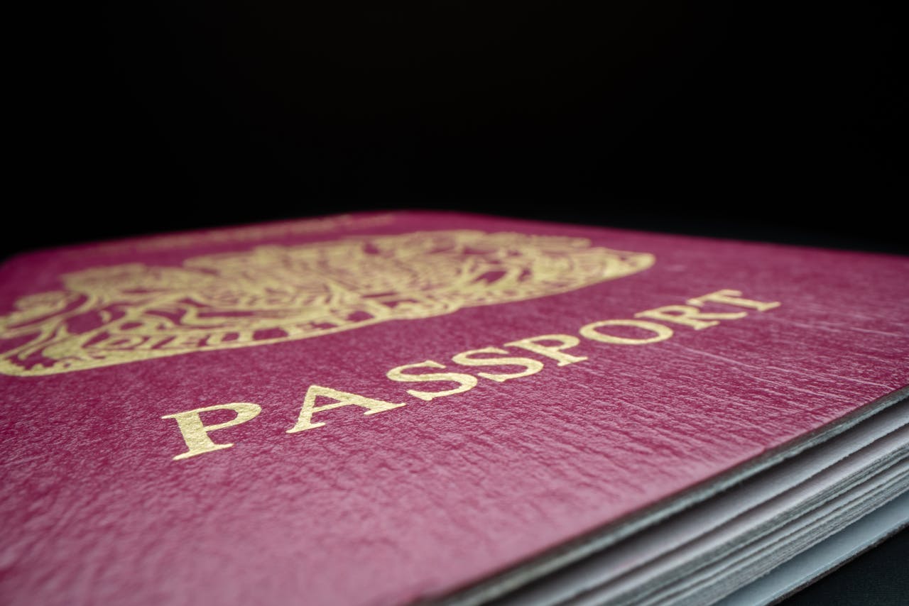 不少以BNO移民的人沒有打算帶同他們的父母去英國。（Shutterstock）
