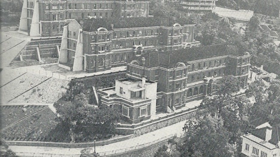 生活在火紅年代的明原堂