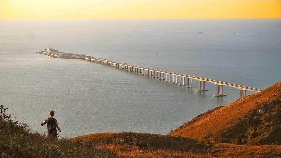 港珠澳大橋的爭議 Major Controversies of Hong Kong-Zhuhai-Macao Bridge