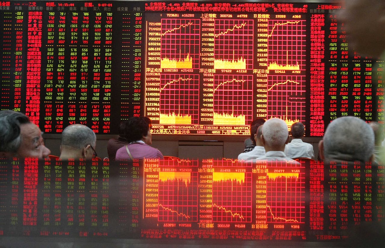 炒慣港股的朋友，其實近十多年以來，也許一直見證着定價權的轉移。（亞新社）