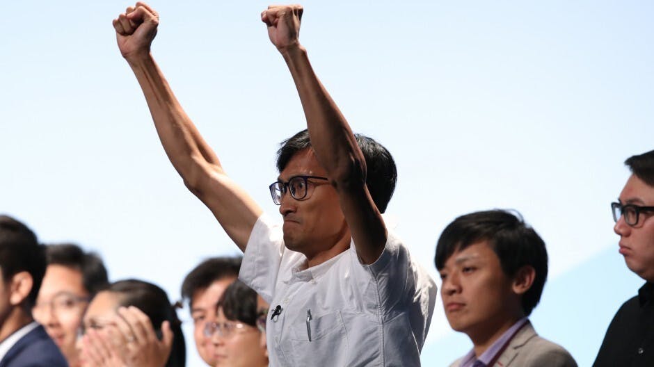 本土新世代進入立會 中央宜檢視對港政策