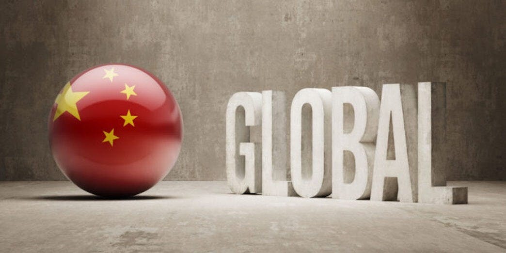 筆者認為中國在全球的經濟重要性會持續提升，並通過投資、消費和創新引領全球化新進程。（Shutterstock）