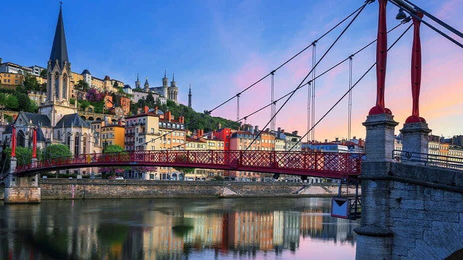 里昂是著名的國際都市，歷史悠久。（Shutterstock）