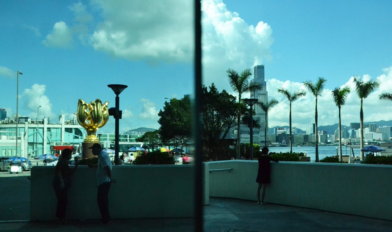 香港20年來經濟的表現顯然大有不如，但九七以後，香港仍能保持基本的繁榮。（亞新社）