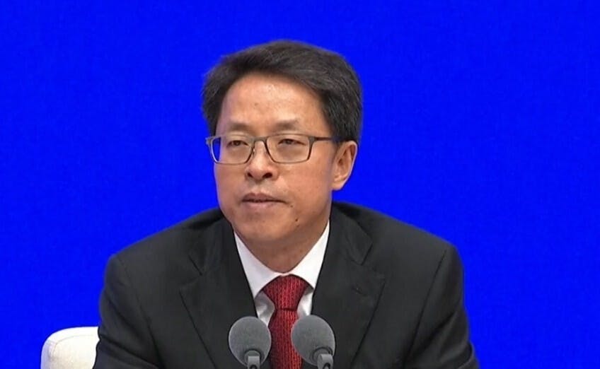 張曉明認為，香港人想移民是怕黑暴及看不到出路。（有線新聞截圖）
