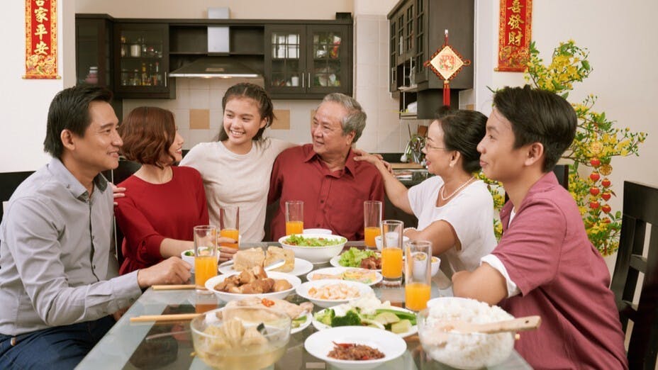 過年期間，難免吃到不少加工食品。（Shutterstock）