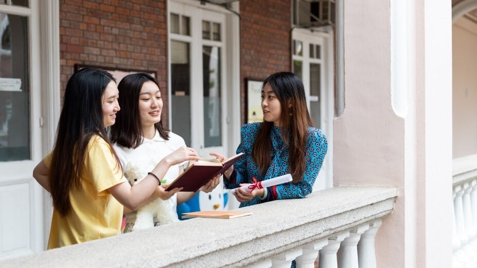 若香港年輕人要對內地深入了解，必須要長期在內地工作和生活，並參與優質的工作。（Shutterstock）