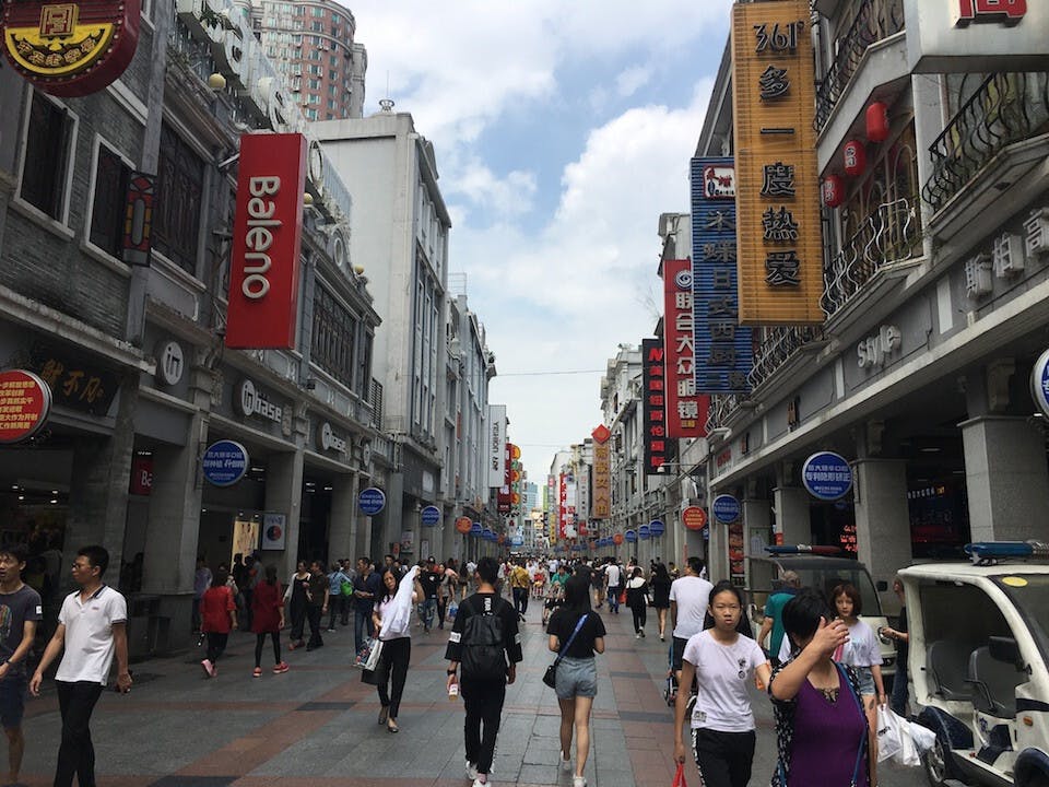 近代以來中國社會已經發生了巨大的變化。但是直到今天，商人仍然是商人，企業家仍然鮮有。（亞新社）