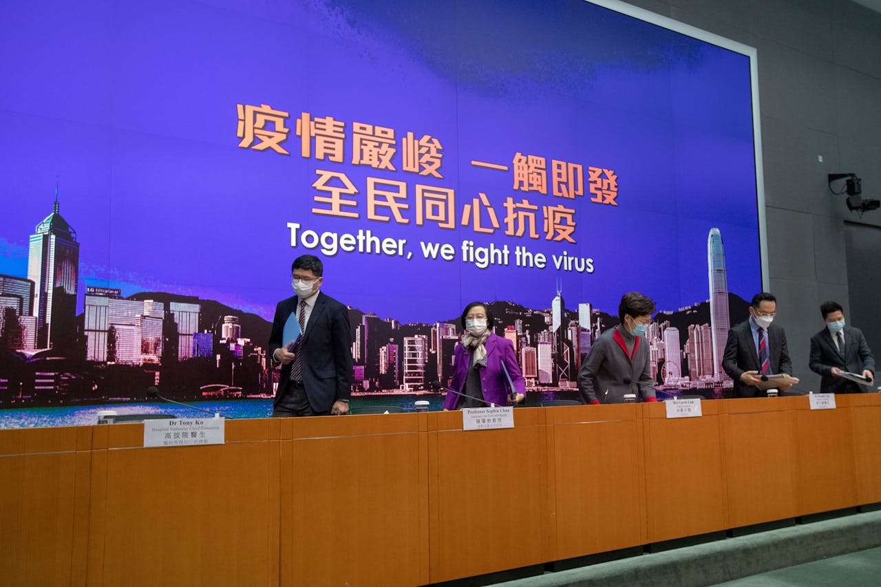 港府須把守「道德關」。（亞新社）