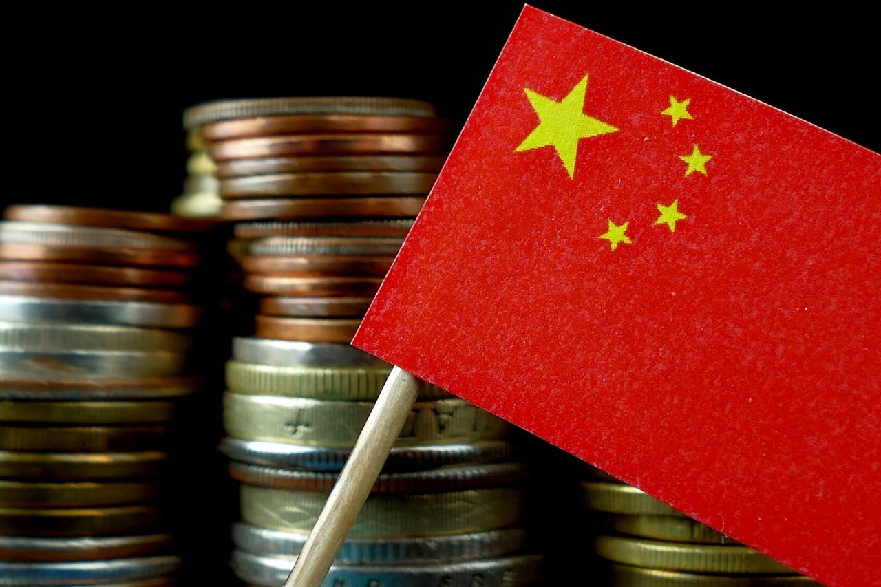 目前中國的經濟增長率是6.8%，將來可能會減慢一點，但15年翻一番是沒問題的，人均GDP 15到20年後就可以達到1萬多接近2萬美元。（shutterstock）