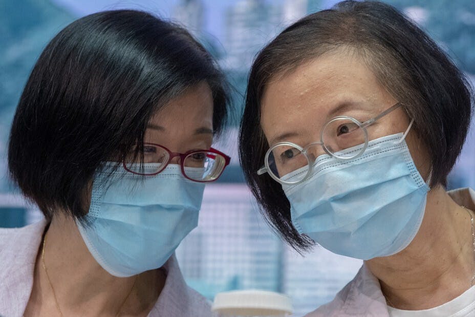 在日常生活中我們遇見難題的標準操作，就是找尋問題之所在，分析各種解決方法的利弊，與各方人士商討，集思廣益然後作出決定。（亞新社）