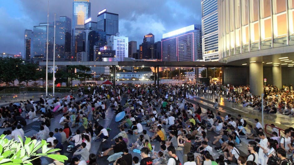 置業能力與青年抗爭行動
