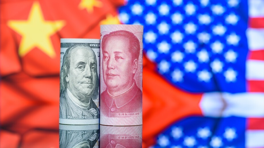 中國是世界工廠，理論上如果全部只收人民幣，去美元化將會非常迅速。（shutterstock）