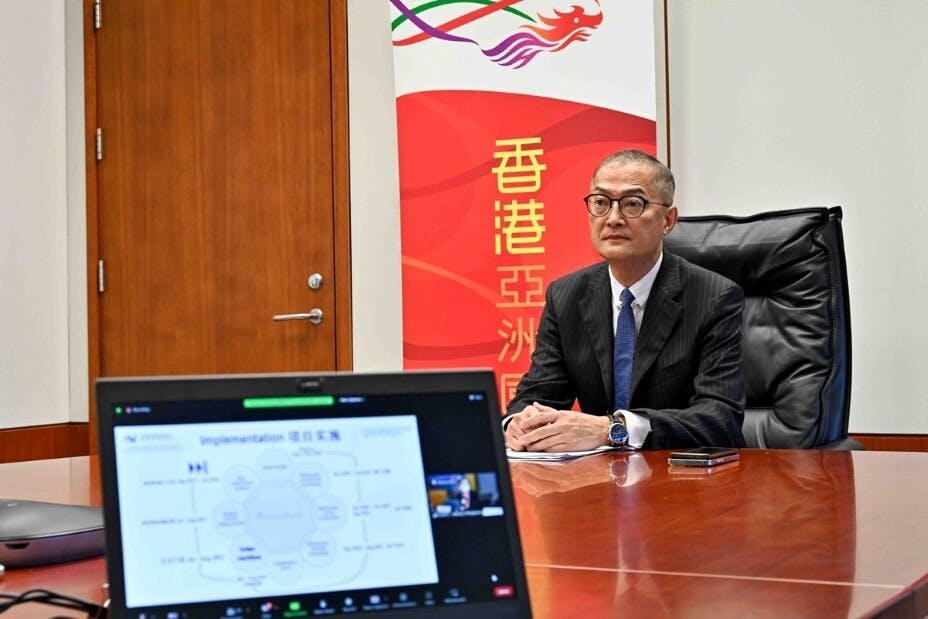 盧局長如果遲遲不放寬防疫政策，結果都可能會同陳湯一樣。（政府新聞處圖片）
