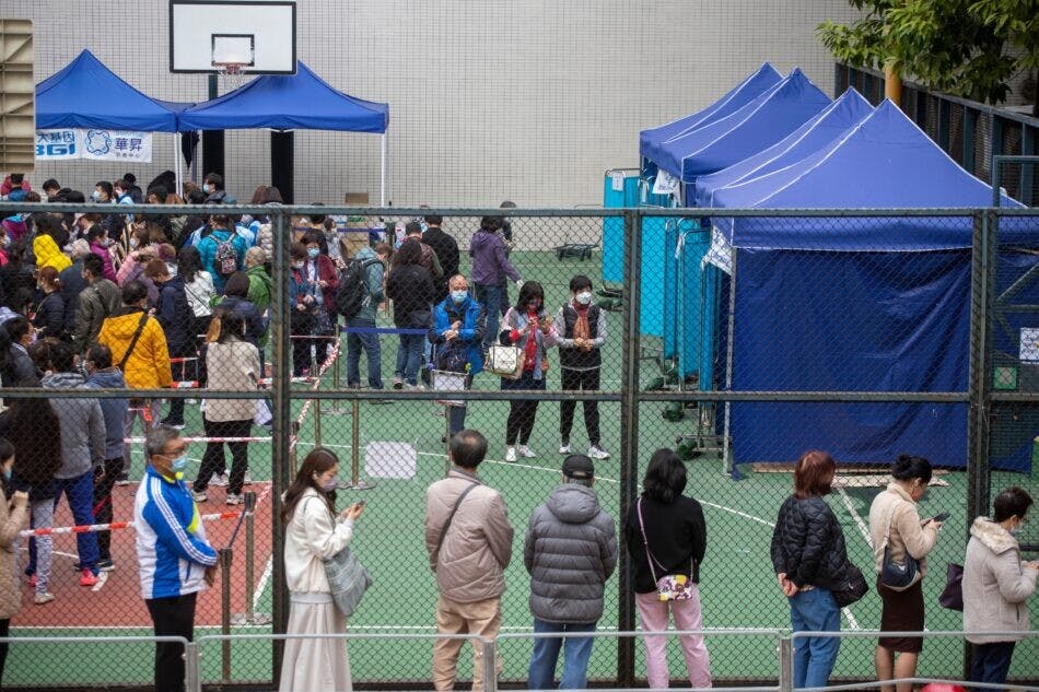 全球防疫逐步放寬，香港仍故步自封。（Shutterstock）
