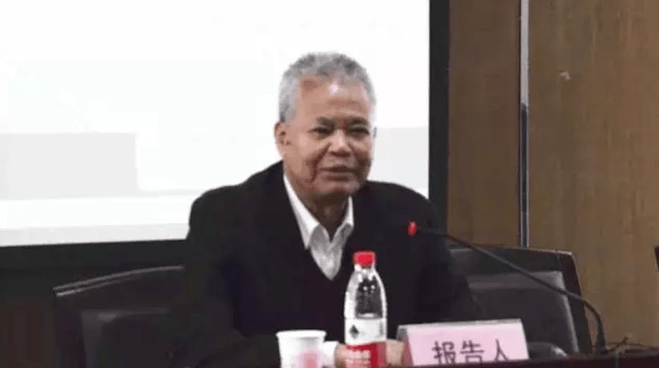 關越強自新亞畢業後，一直當傳媒人至退隱。終身以中華復興為念。（網絡圖片）