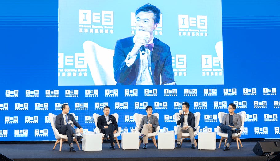 左起：保險業監管局譚偉民 、Blue孔德秋、OneDegree郭彥麟、Bowtie顏耀輝及眾安國際許煒。