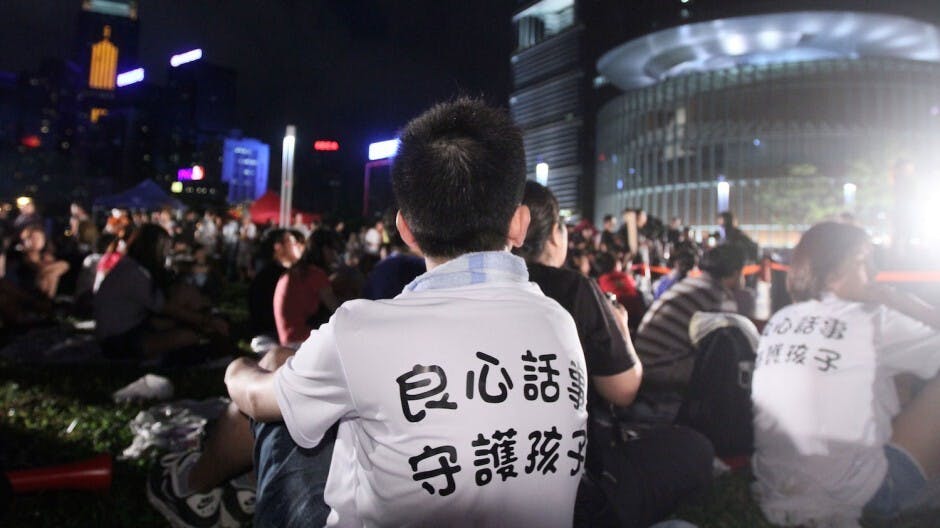 國情教育應以事實為本