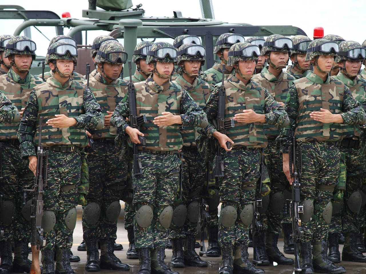 台灣軍方回應解放軍在台峽進行實戰演習，表示有能力捍衛主權。（Shutterstock）