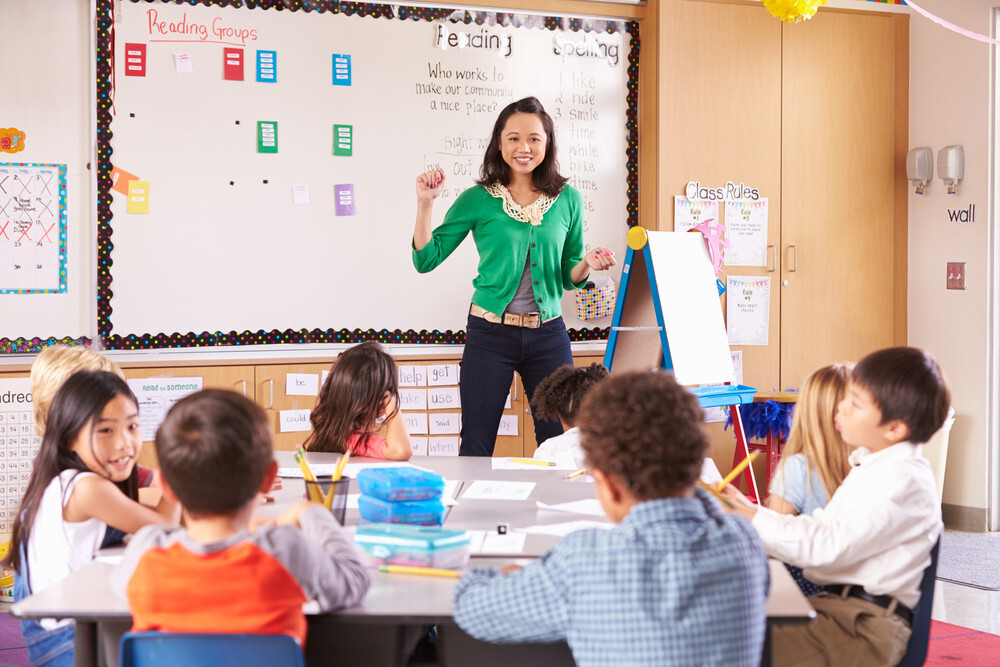 除聽講寫讀以外，母語還有很重要的角色，令孩子學童「在地」。（Shutterstock）