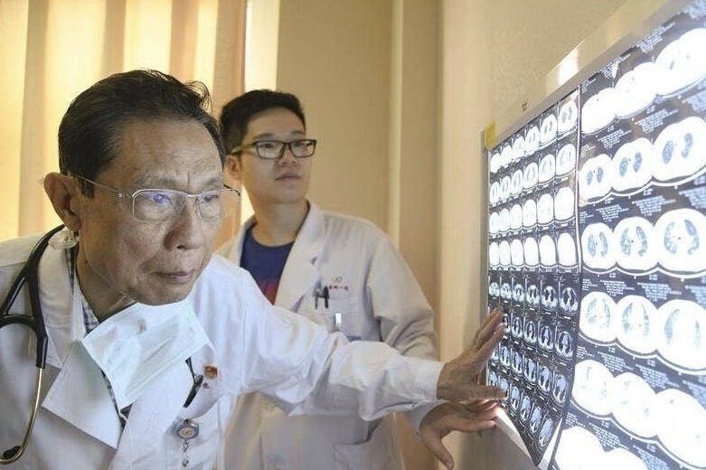 「只要是鍾南山說的，我就信！」這樣的一句話，竟然神奇地成為中國老百姓的口頭禪。（亞新社）