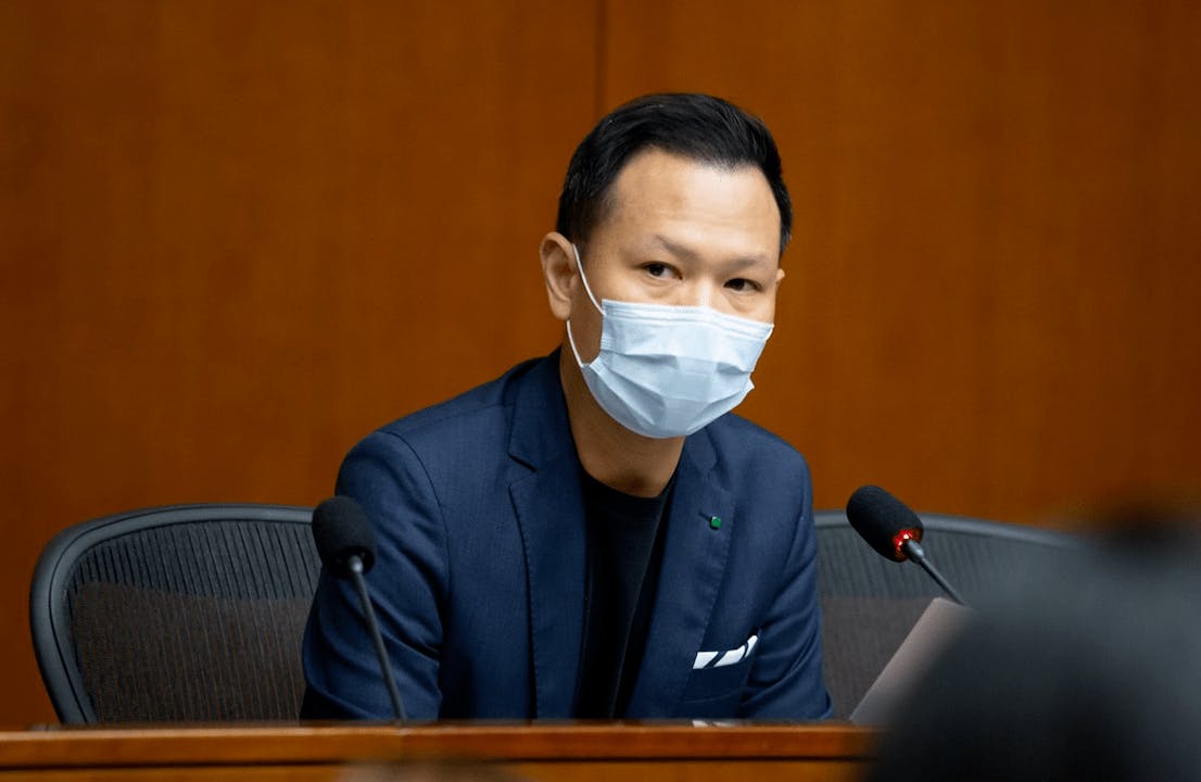 經過15次會議，作為會議主持人的郭榮鏗議員仍未讓候選人發言，進行競選活動。（郭榮鏗Facebook）