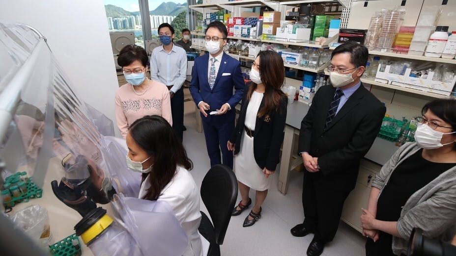 新一屆特區政府須引導香港的大學進行由市場主導的應用研究和轉化研究。（香港科技園公司圖片）