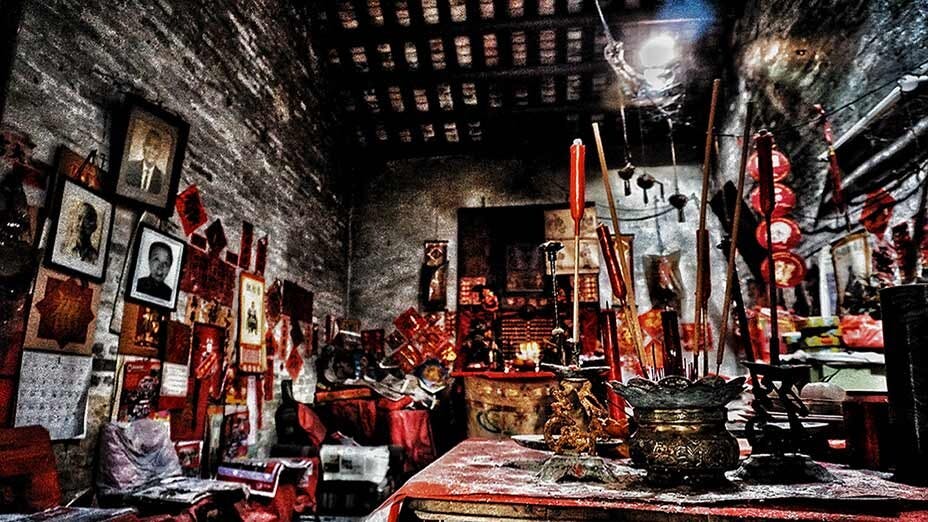 探索村中心的廢棄屋 Exploring Abandoned House in Village-Centre