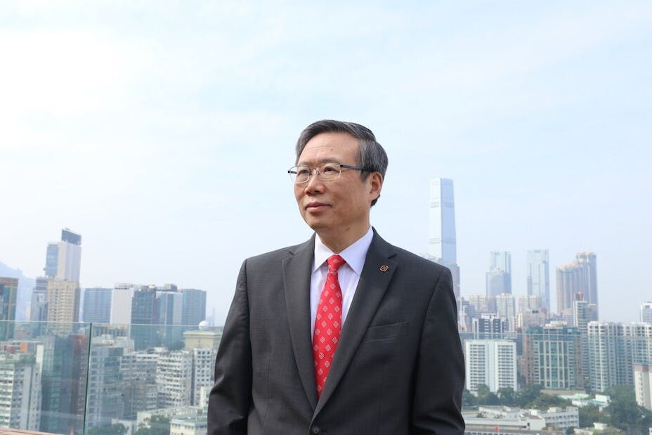 香港理工大學校長滕錦光教授，是繼香港大學張翔校長之後，第二位內地人士擔任本港大學校長。（灼見名家圖片）