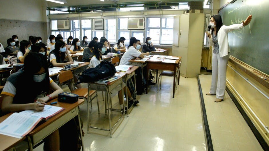 彩虹教室:校本課程的推行成效及啟示