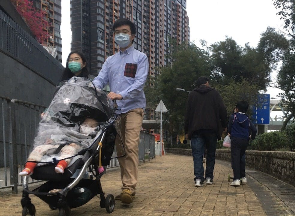 願在今個學年，全港的學校，顛簸裏見到更大的生機。（亞新社）