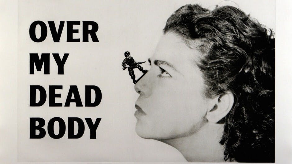 身體物語：莫娜．哈透姆的裝置藝術