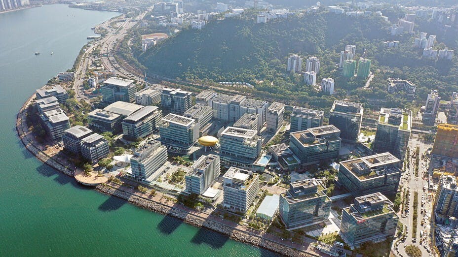 現任行政長官李家超強調，香港「無創科無未來」，希望香港能夠成為「國際創科中心」。（香港科技園圖片）