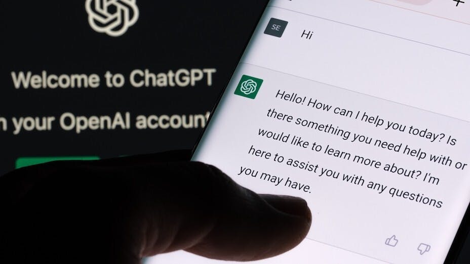 教育相關人士對於ChatGPT持不同的態度。（Shutterstock）